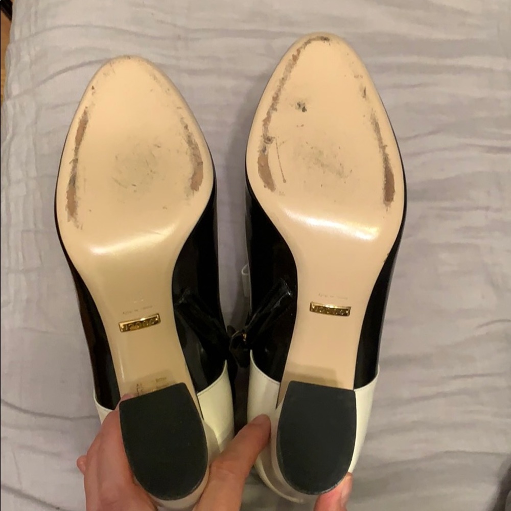 Gucci
Black and White Women's Nimue Leather Boots - Picture 4 of 12
